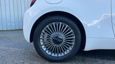 Fiat 500 87kW Passion 42kWh 3dr Auto Electric Hatchback